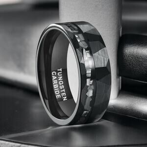 NEW 8mm black hammered meteorite chip men's wedding band ring jewelry sz 10.5